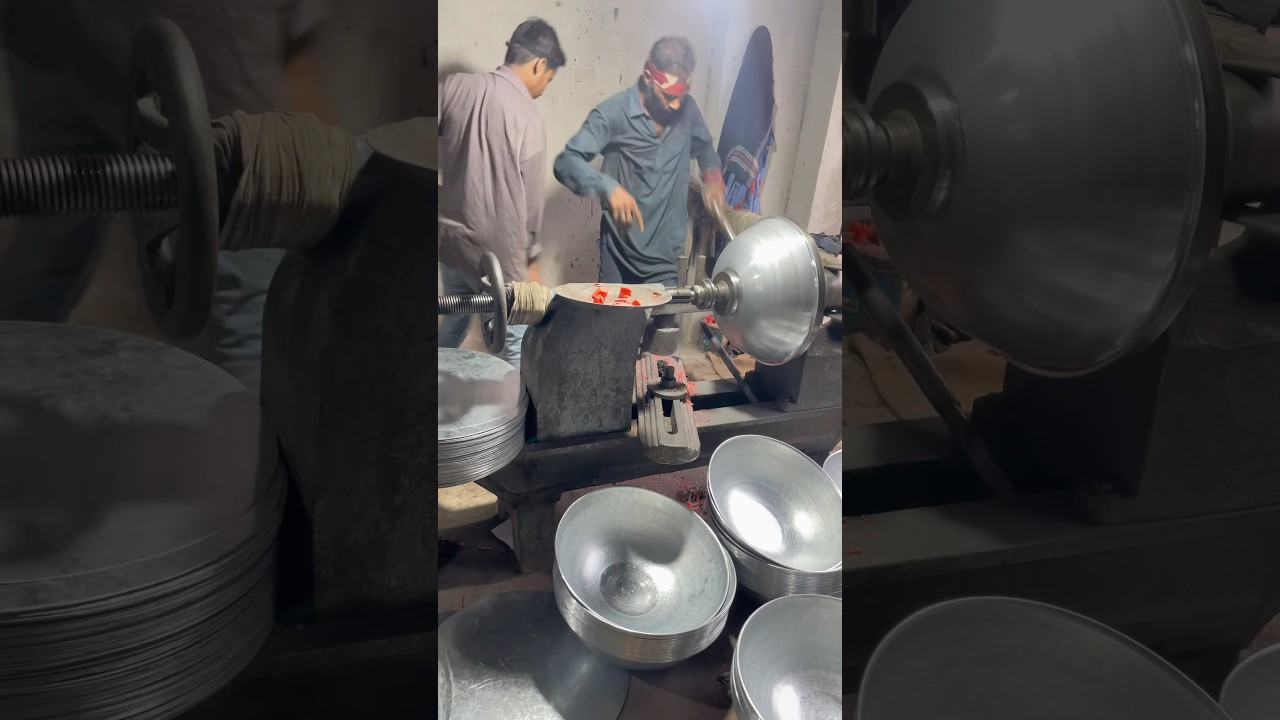 Making stainless steel big bowl #unitedstate #workhard #shortvideos