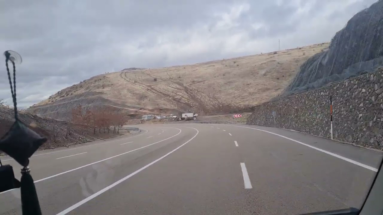 Acep Kimler Yumar Benim Gözümü...UZUN YOLDA DİNLENENLER...@hamitsirabasi