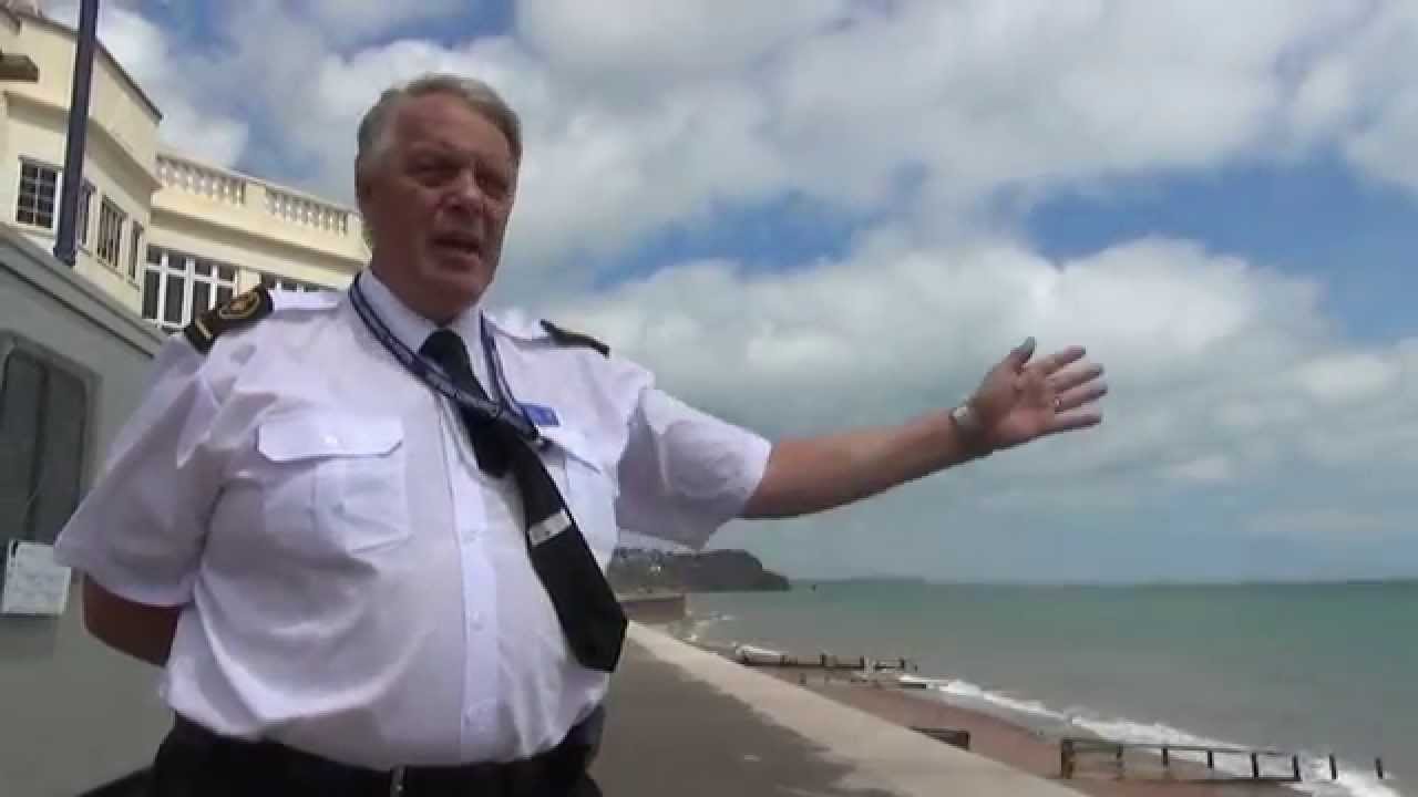 Devon 2015 -  Part 13: Teignmouth -National Coastwatch-