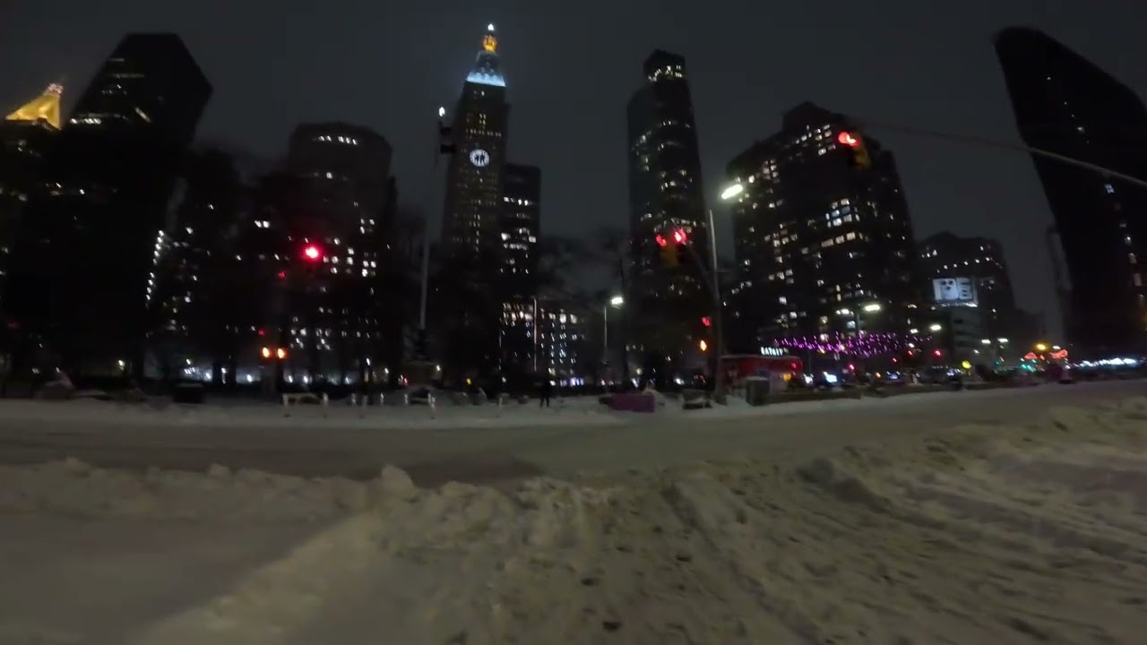 A Walking Tour of New York City During a Snowstorm ❄️