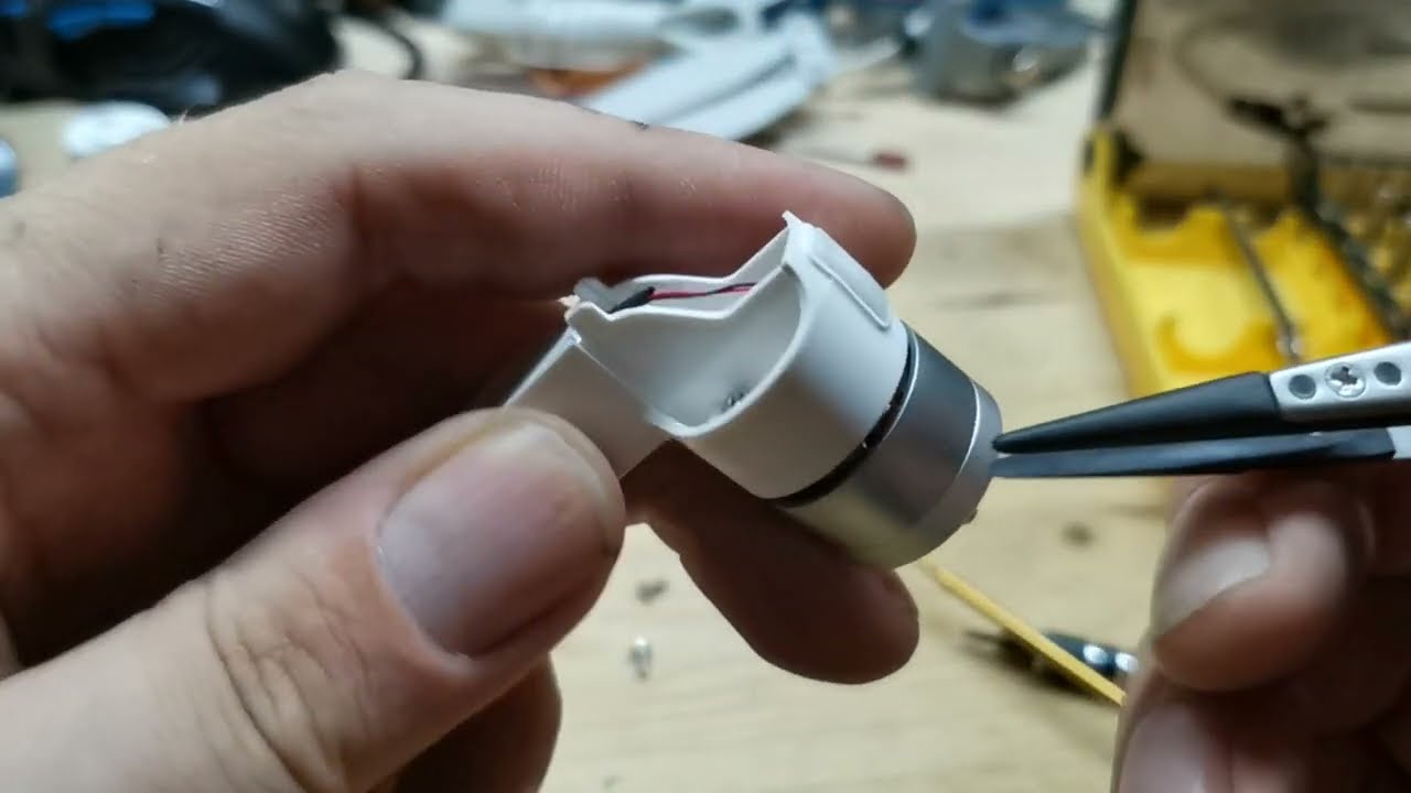 Как снять мотор на FIMI X8 Se