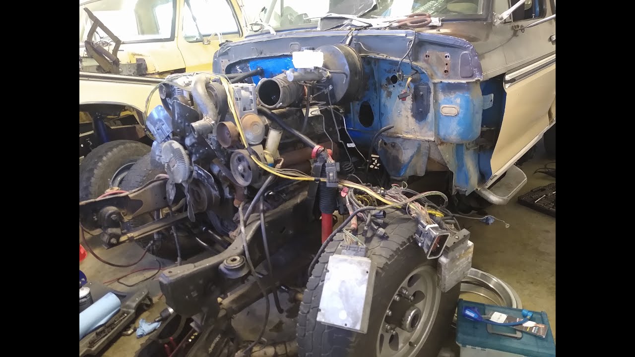Powerstroke Diesel Swap PT3: Engine install