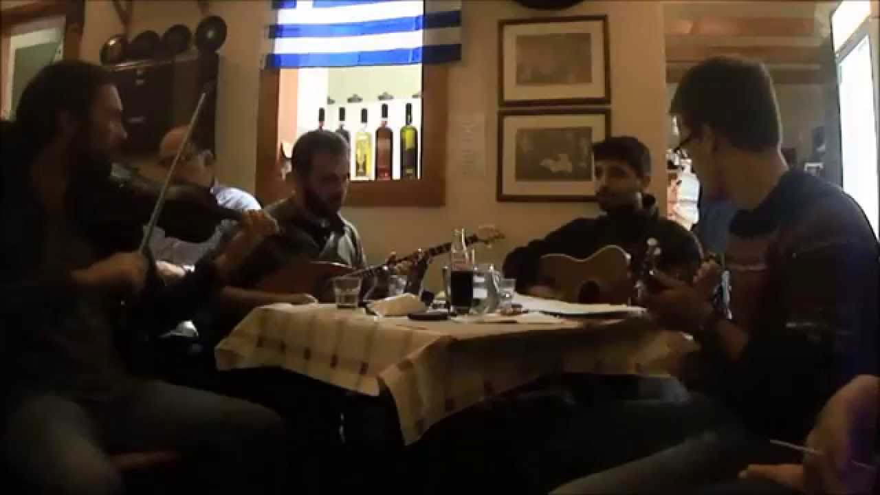Τσιτσάνης - Το φιλί δεν είναι κρίμα(Να πάμε για την Βούλα)