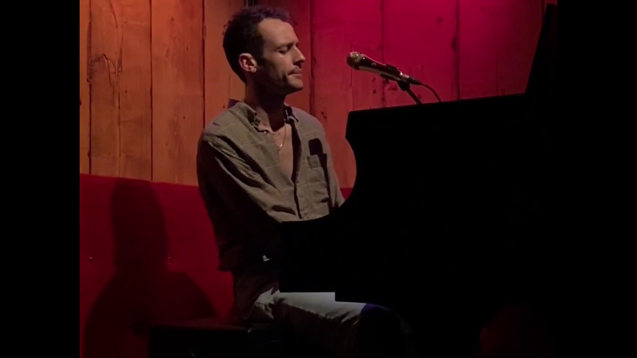 Wrabel - Flickers (Live at Rockwood Music Hall)