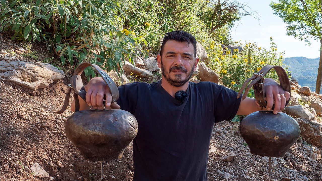 Μελωδίες κουδουνιών | Η ζωή στο χωριό | Greek Village Life