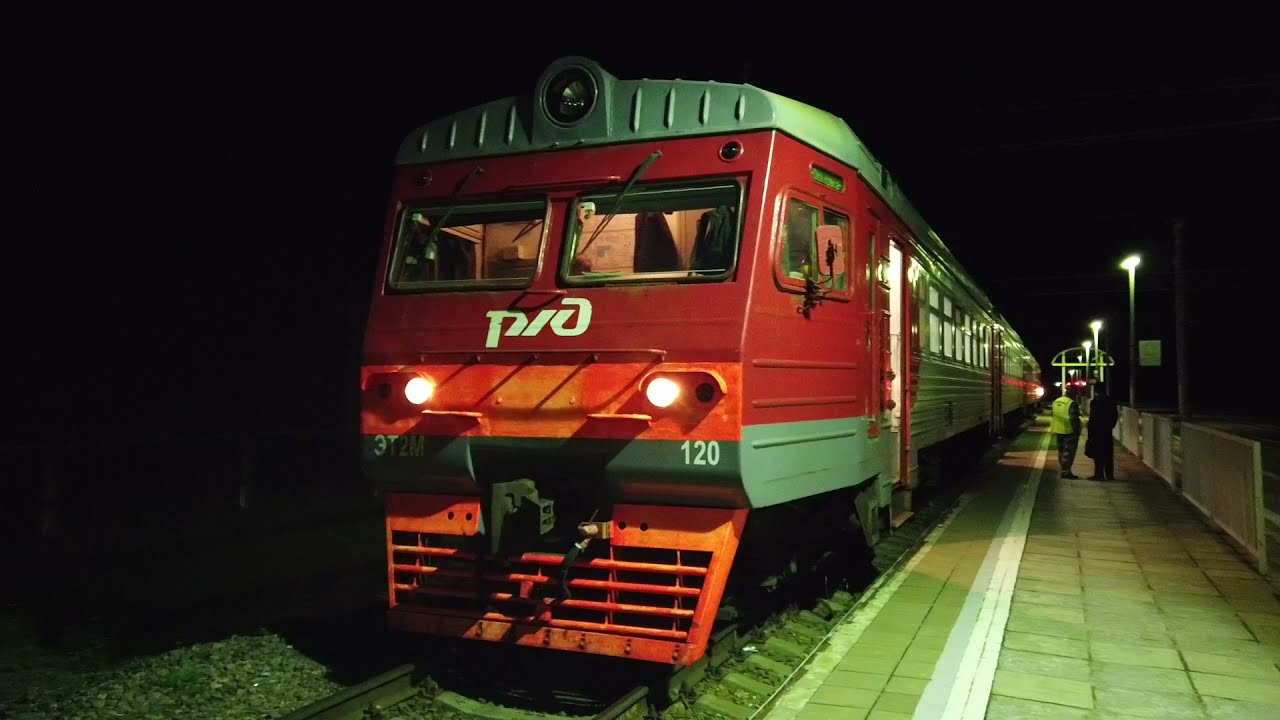 Путешествие из Петербурга в Москву на перекладных. Электричка, Сапсан, Ласточка, плацкарт.