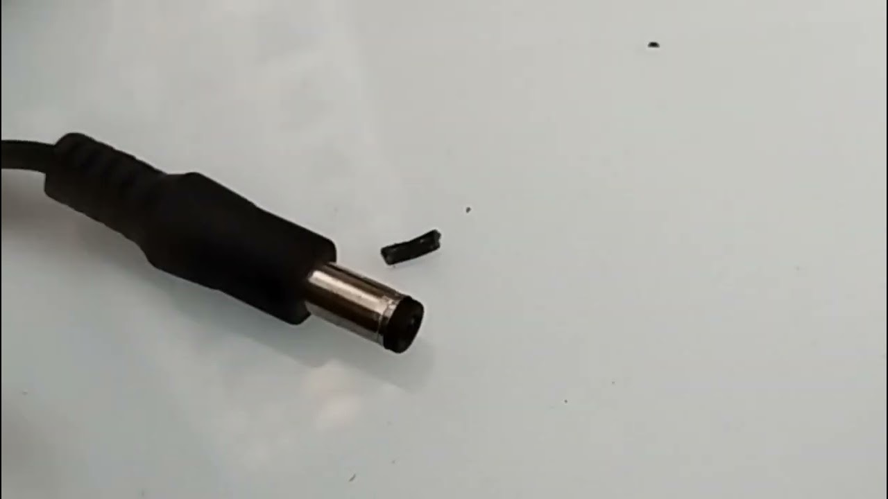 Parafusadeira Bosch smart 1000 piscando os três leds e não funciona
