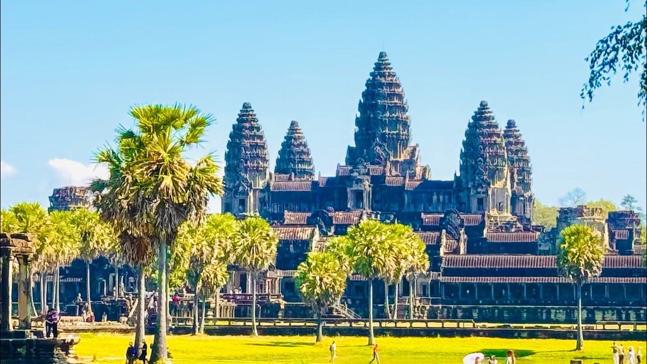 ទស្សនាវីដេអូ ដើរលេងនៅសៀមរាប 2យប់ 3ថ្ងៃ