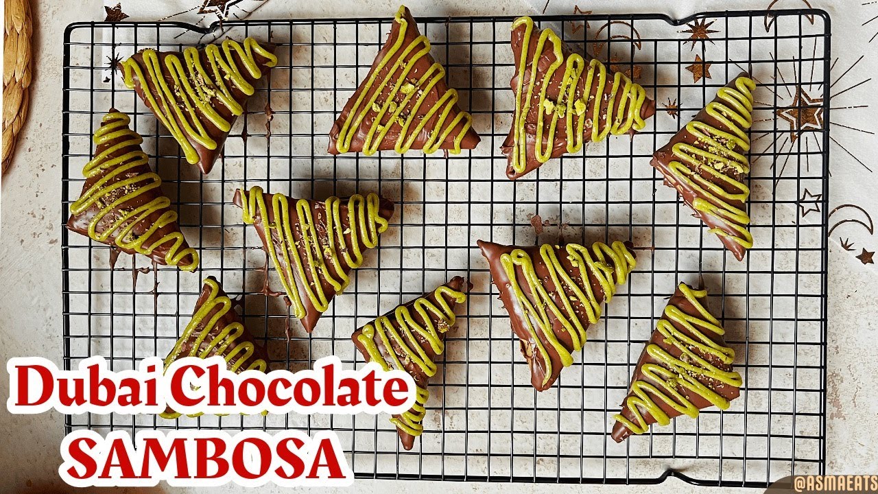 سمبوسة بحشوة شوكولاتة دبي بصوص البستاشيو والكنافة .. ترند جديد لحلويات رمضان 🌙