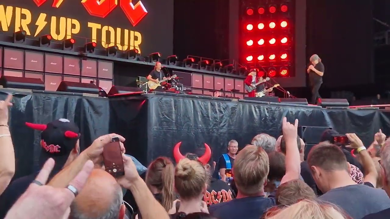 AC/DC - If You Want Blood (You've Got It) - Hannover 04.08.2024  - PWR UP TOUR 2024 [LIVE]