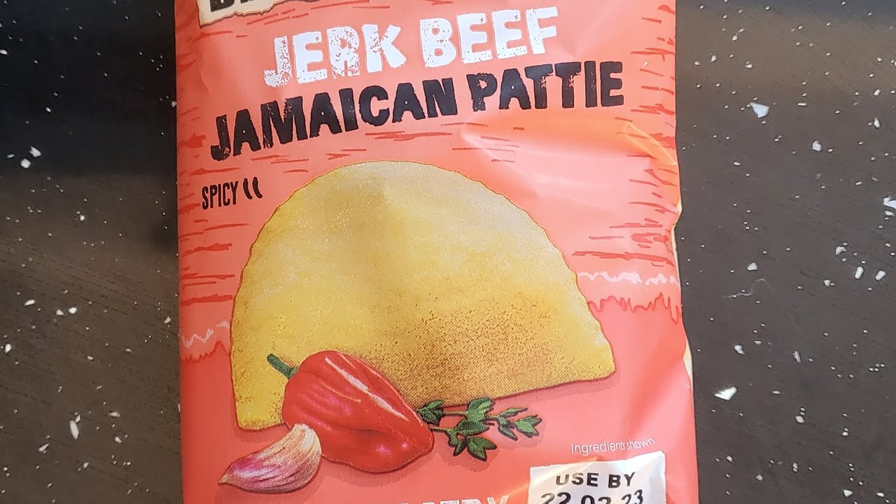 Jamaican Pattie Jerk Beef #food #Jamaica #jerkbeef #patties #spice #pastry