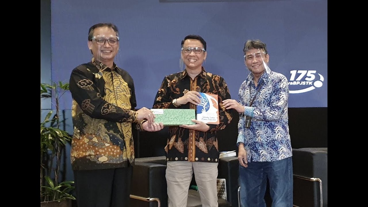 Jadi Moderator bedah buku harus baca dan pahami isinya.
