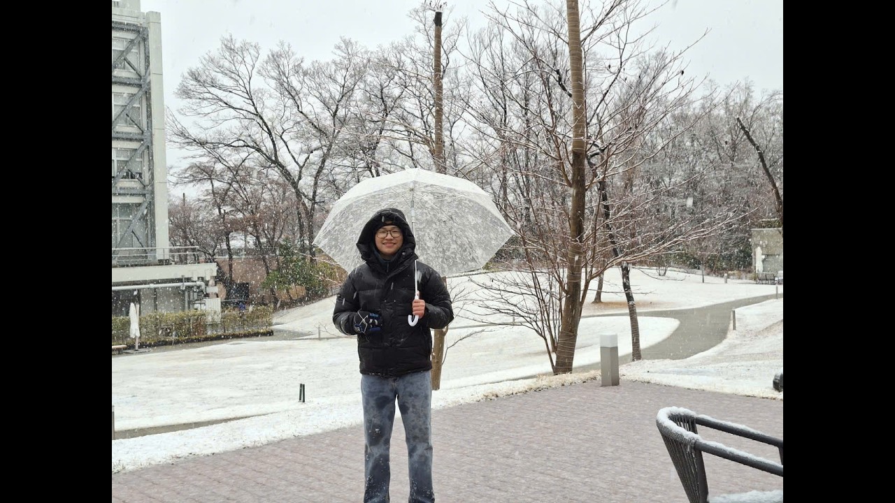 IT’S FINALLY SNOWING IN JAPAN! ❄️🇯🇵