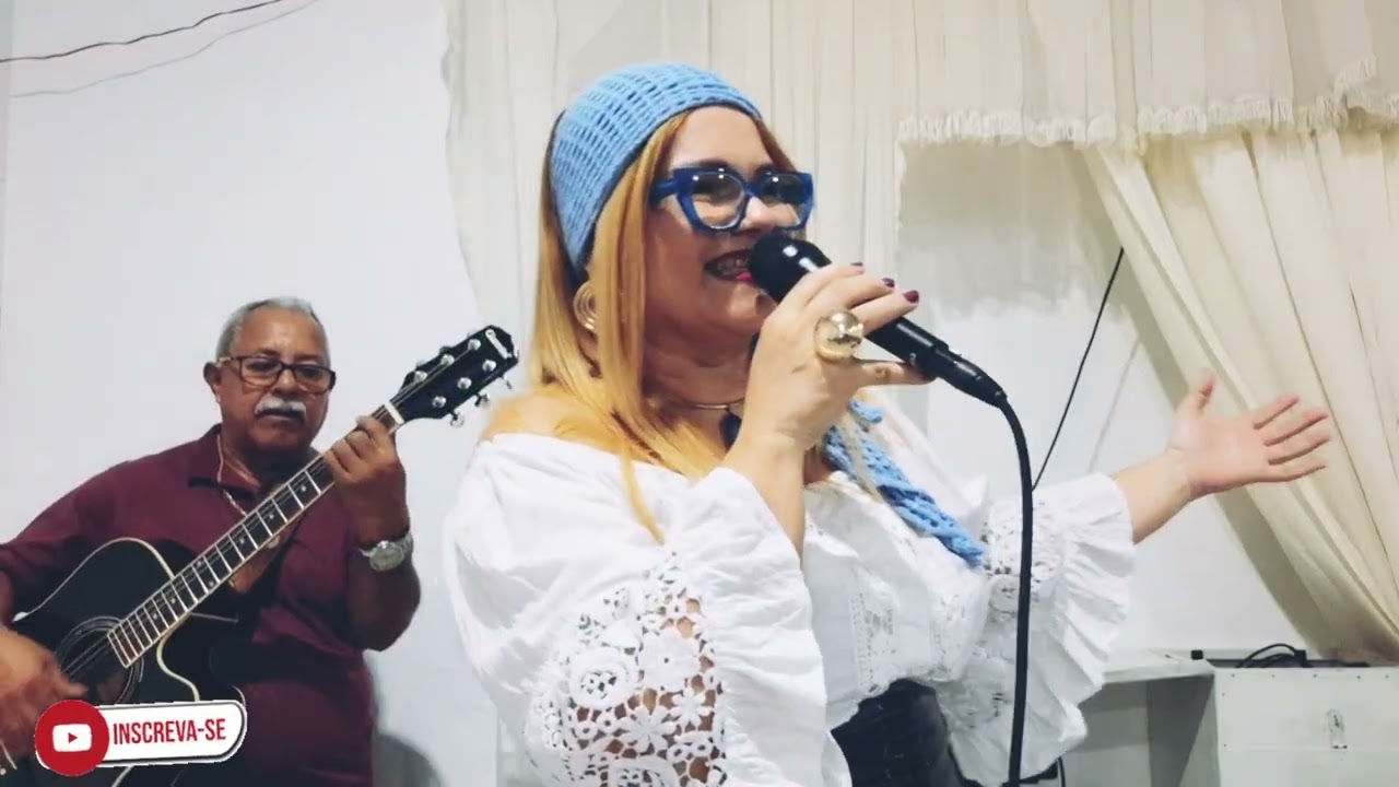 LAINY LOPES- Ao vivo no Centro Espírita Humberto de Campos 