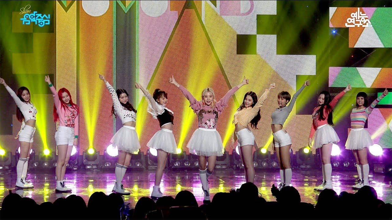 [예능연구소 직캠] 모모랜드 뿜뿜 @쇼!음악중심_20180120 Bboom Bboom MOMOLAND in 4K