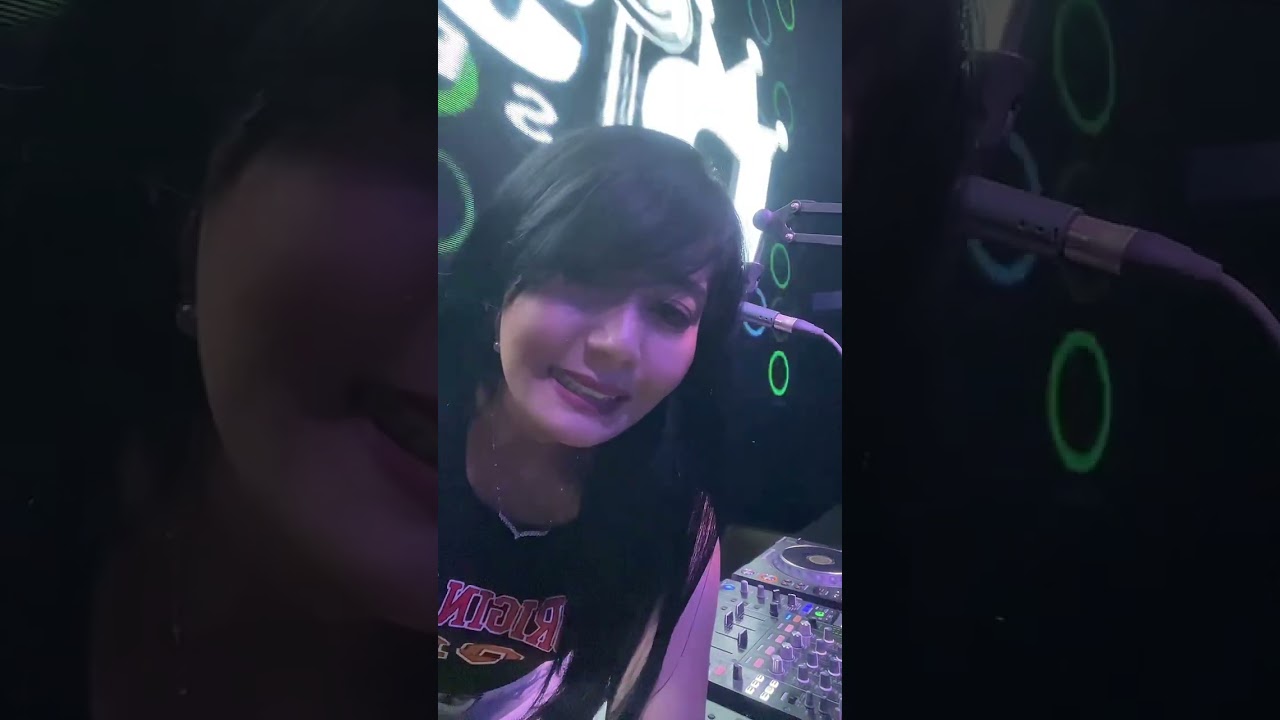 LIVE STREAM MEDUZA 30 APRIL DJSELLY