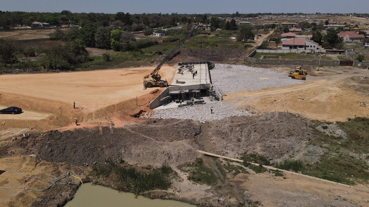 DRIVE FROM HARARE CBD TO MBUDZI ROUNDABOUT