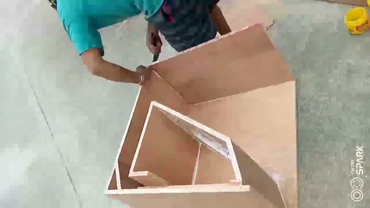 Assemble Subscoop Speaker Box D