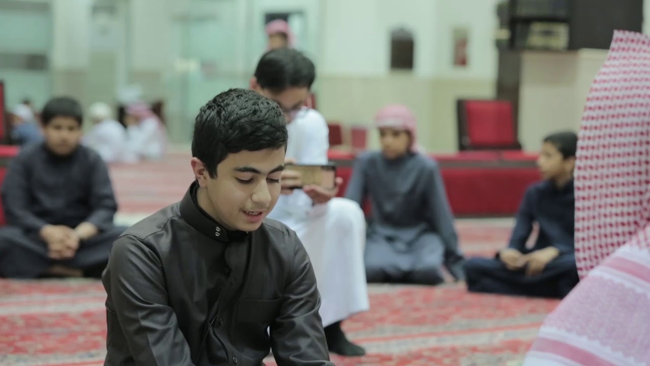 أجمل لحظة .. ختم القرآن للطالب / عبدالرحمن ابو سعدة - مجمع حلقات البواردي