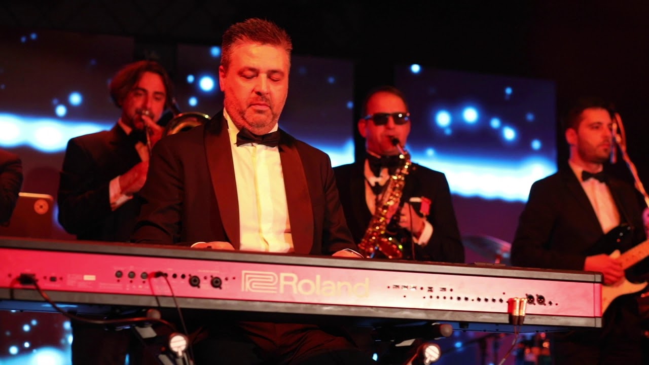 Skyfall - Adelle, Cover by Blackberries Band