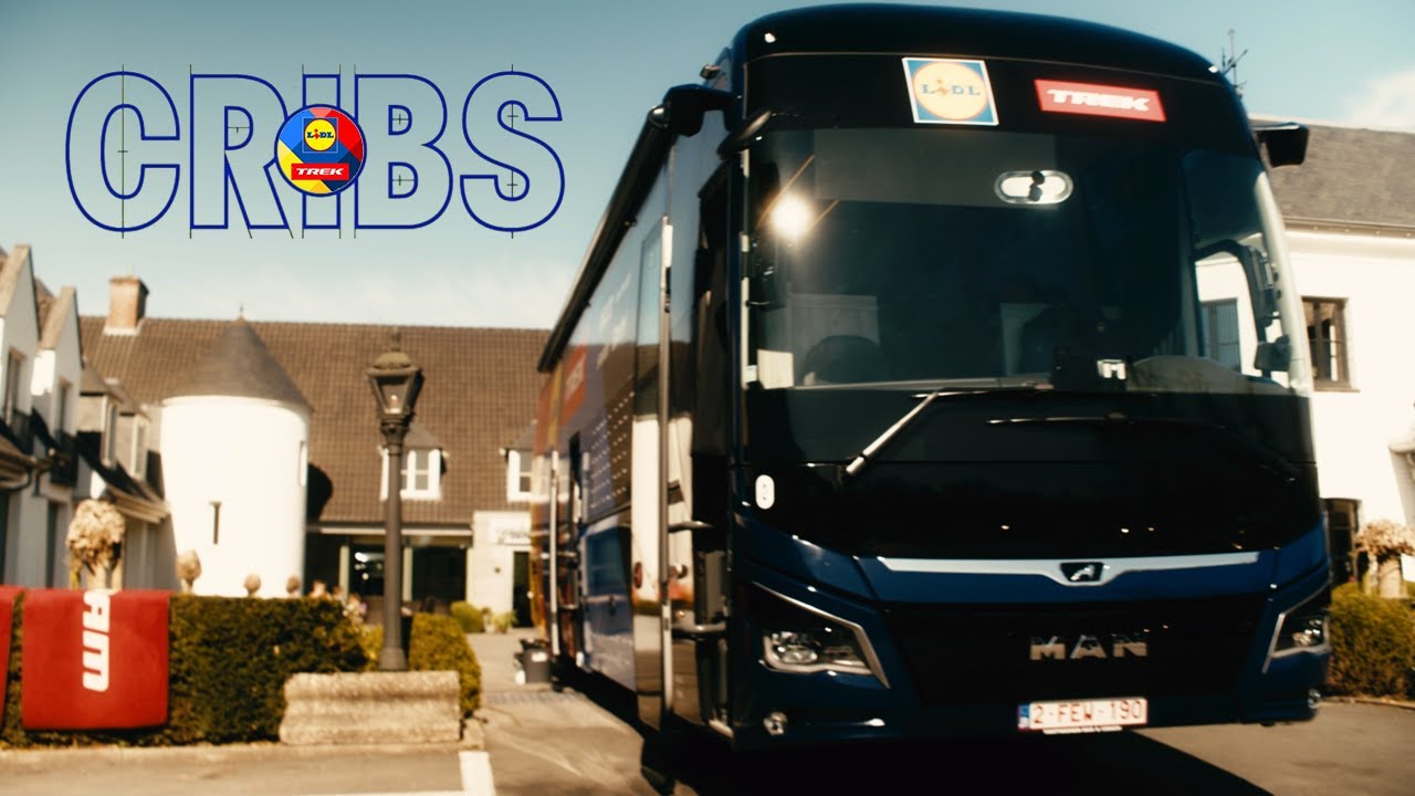 WELCOME TO OUR CRIB | LIDL-TREK | BUS TOUR