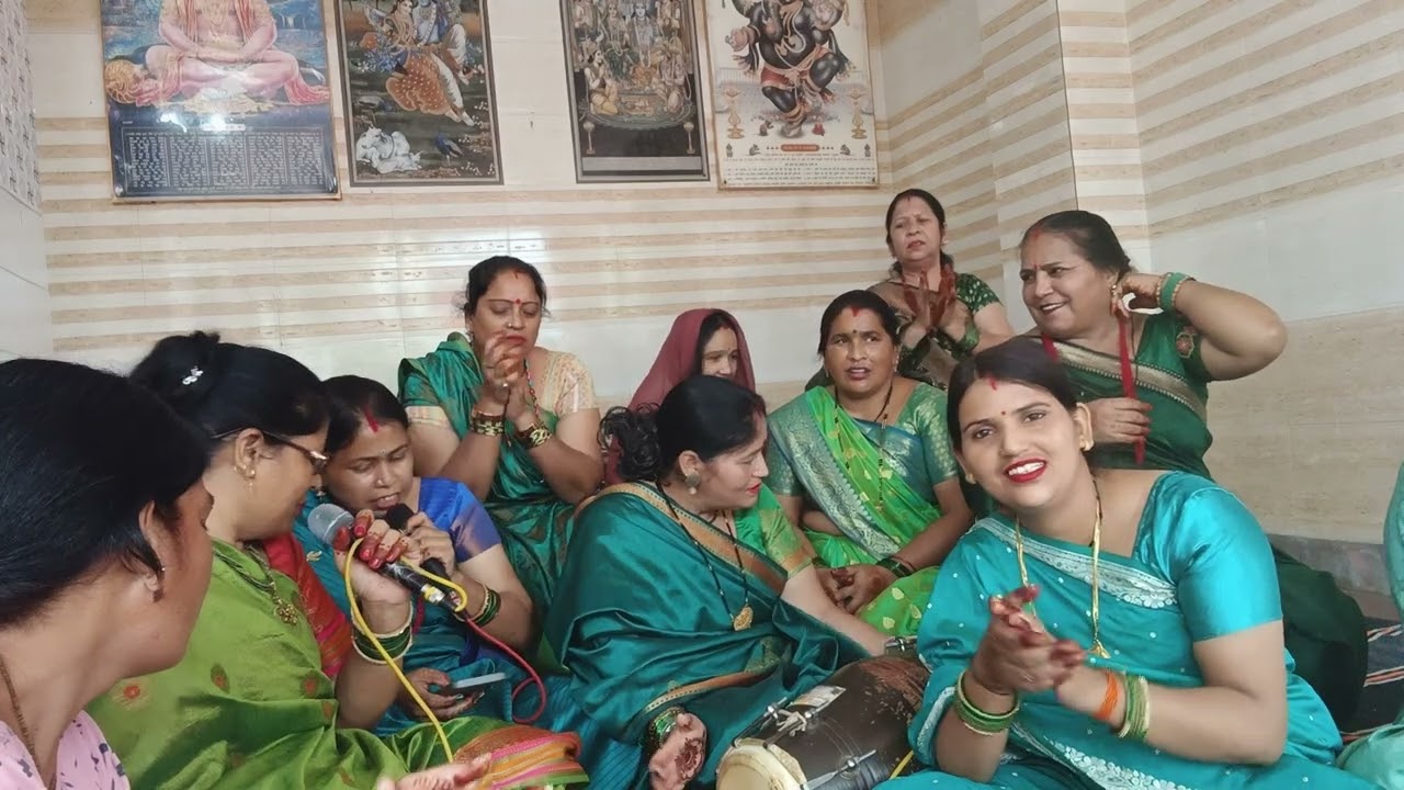 #🌺🌿 कोरी कोरी मटकी में जल टपके, काशी में बुला लो भोले मन भटके।🌺🌿 लाइक सब्सक्राइब जरूर करना ♥️