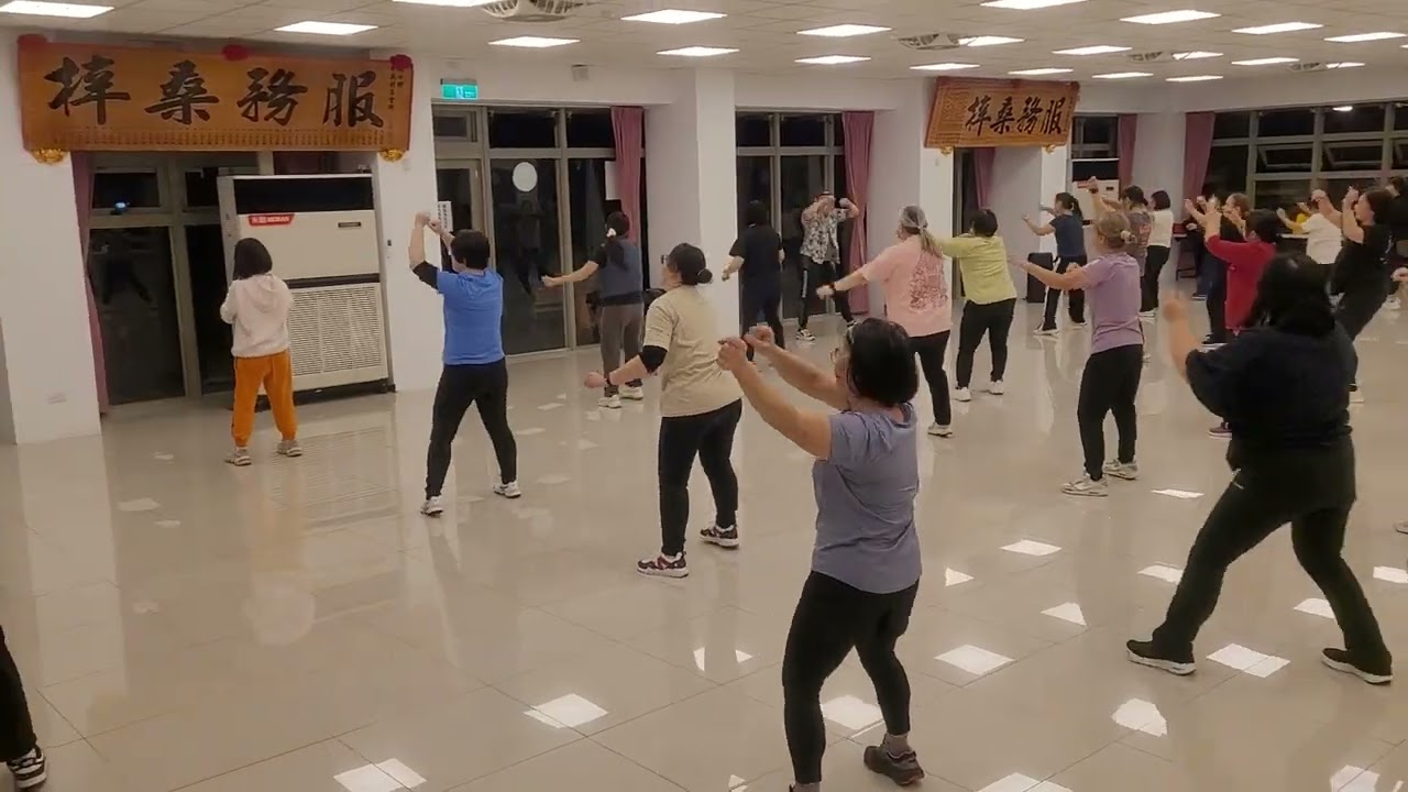 1150109 Zumba週五班2