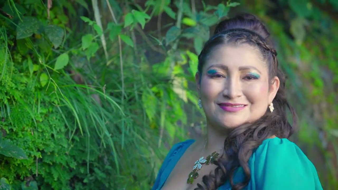 EDITH MAYTA - OTRA VEZ ME EQUIVOQUE- - Santiago - Video oficial 2023