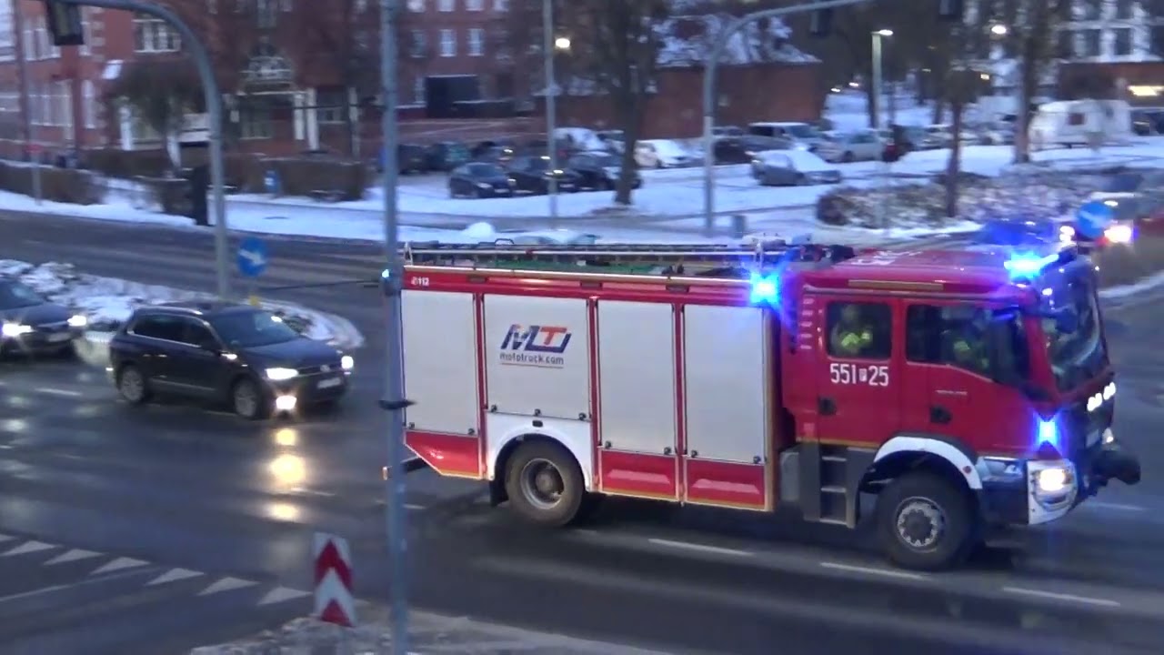 [Pożar stajni] Alarmowo dwa ciężkie z 1 [GCBA 2#] 551[P]25,26 Trąby !!