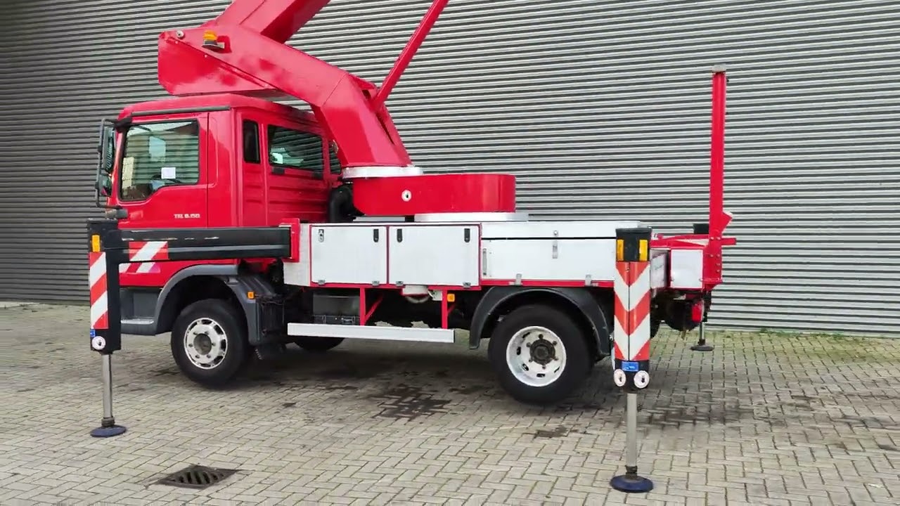 MAN TGL 8.150 4x2 Bison Palfinger TKA 28 KS