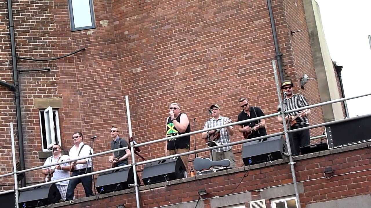 The Everly Pregnant Brothers, Rovvrum, Fat Cat pub, Amy Winehouse Rehab, Tramlines Festival 2013