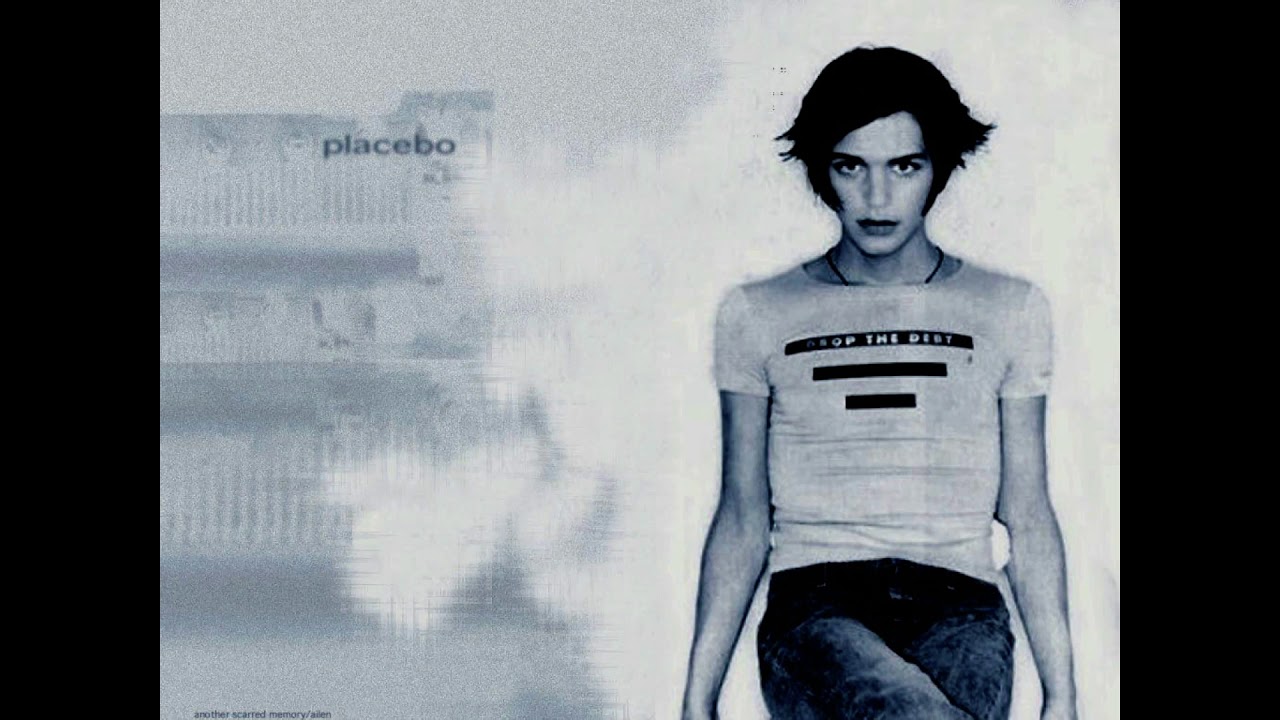 Brian Molko - 'Guitar' Interview at the Hotel Costes in Paris - 2000 (En & IT subtitles)