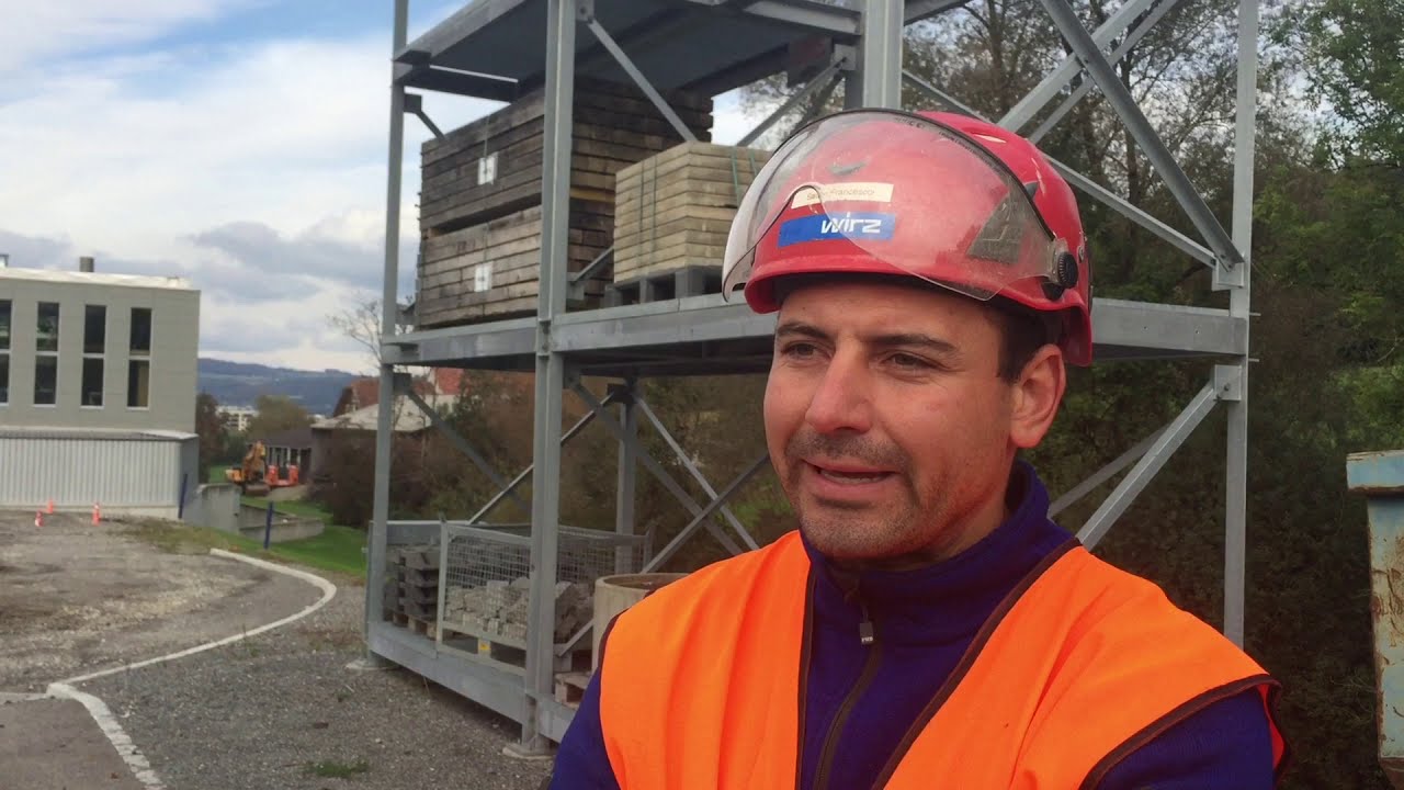 Staplerausbildung am CAMPUS SURSEE- Was sagt Francesco Saullo  zur Weiterbildung?