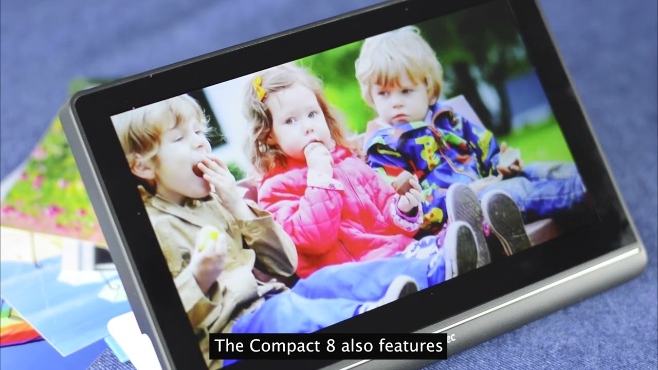 Features and Specs Video Compact 8