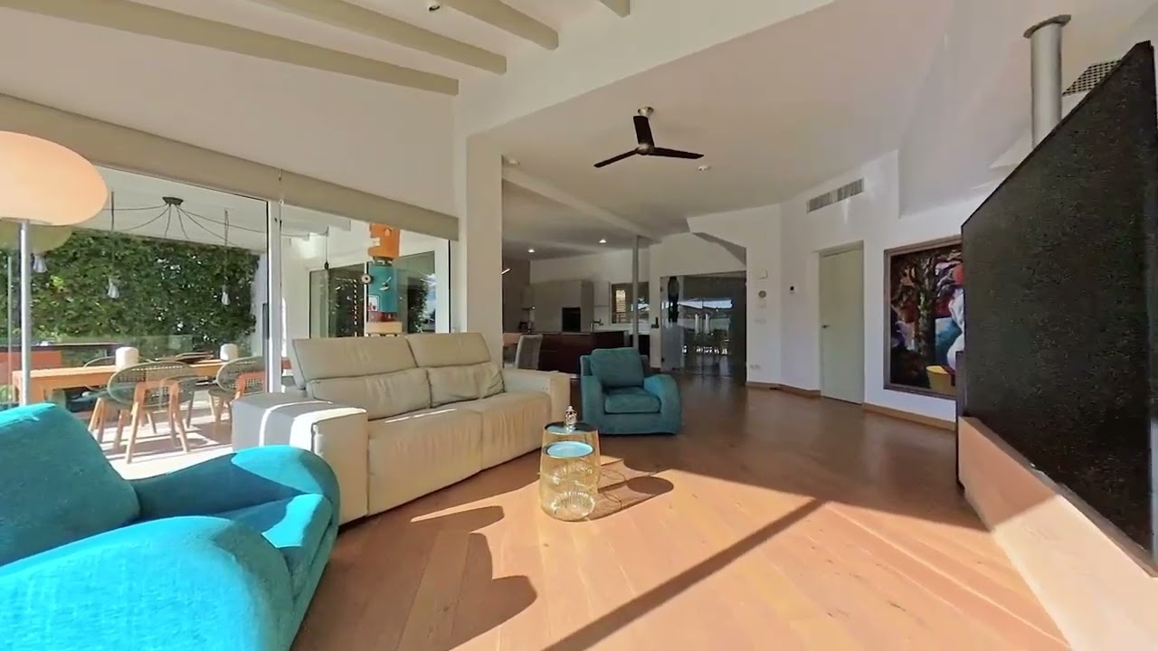 Stunning 5 Bedroom Marbella Villa with Private Pool - Las Chapas Property Tour