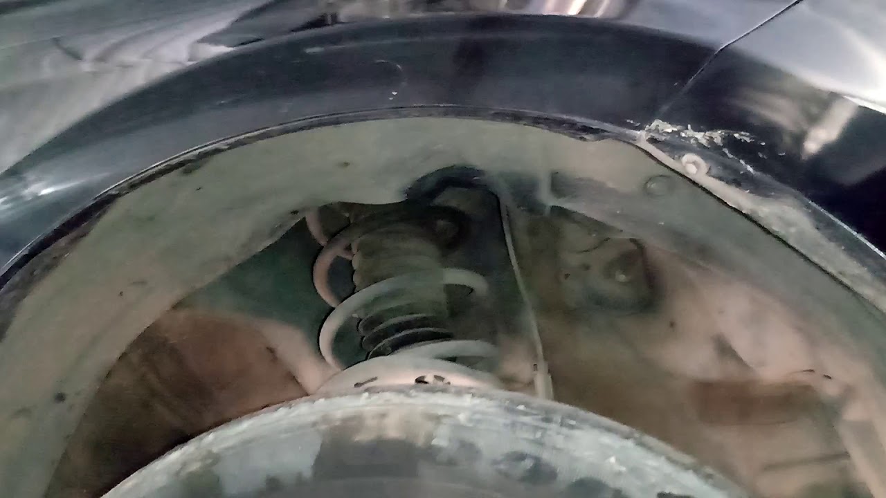 Verificando Barulho de Suspensão Toyota Corolla