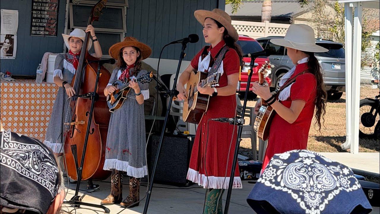 Playing for the Amish- Mennonite Community in Sarasota FL // The Alaskan Sunnyside Sisters 