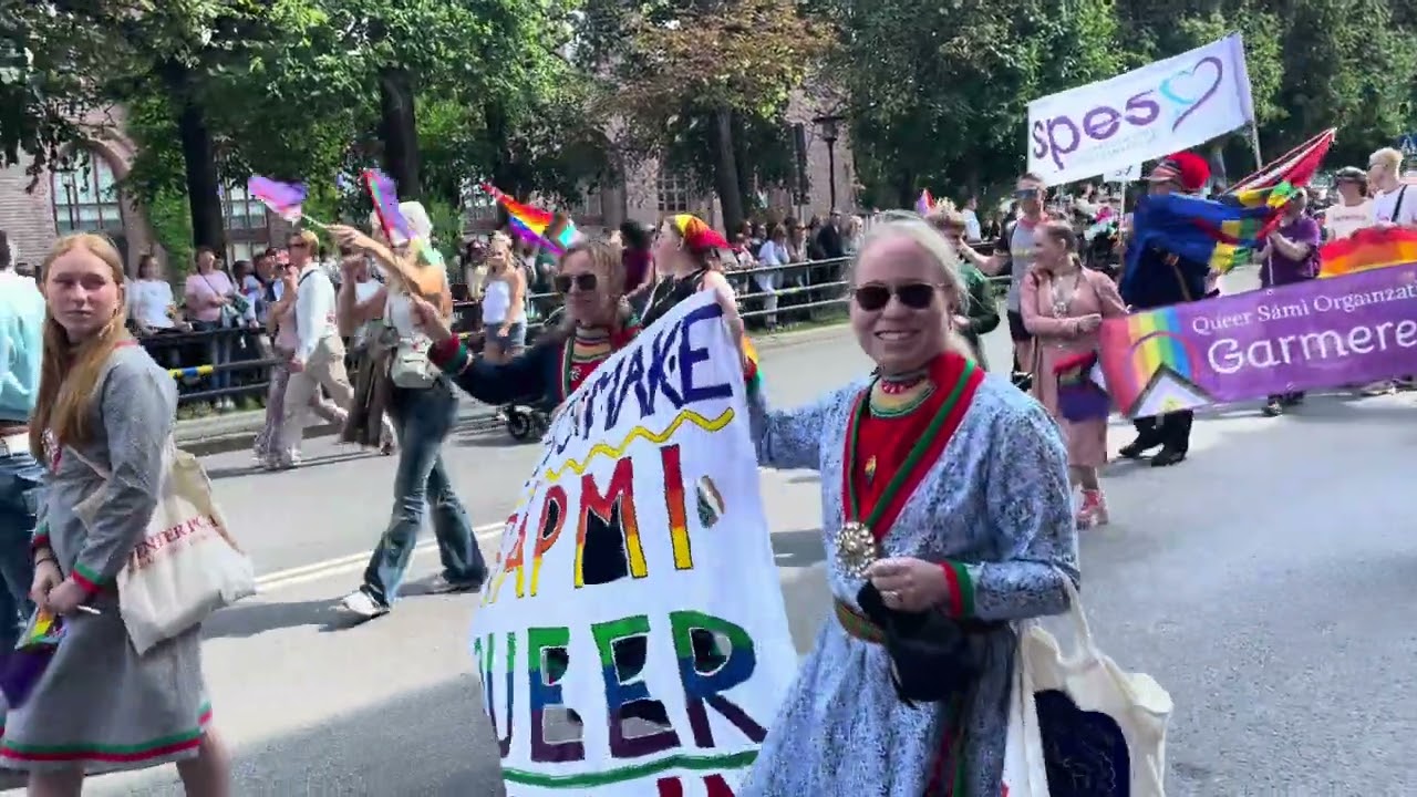 Sápmi Pride på Stockholm Pride 2025. Prideparaden