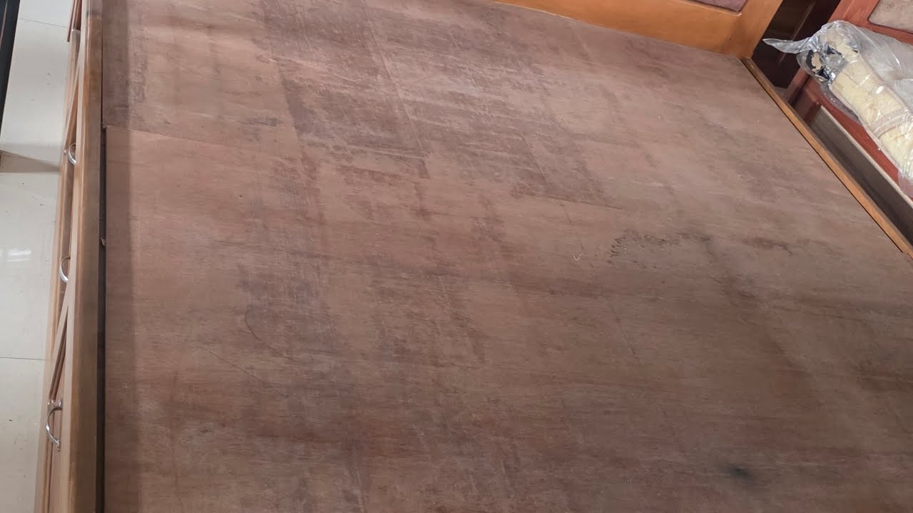 डाईबर को को श्रीमती फरार अर्कै केटा संग गएपछि श्रीमान रुदैरुदै मिडियामा 