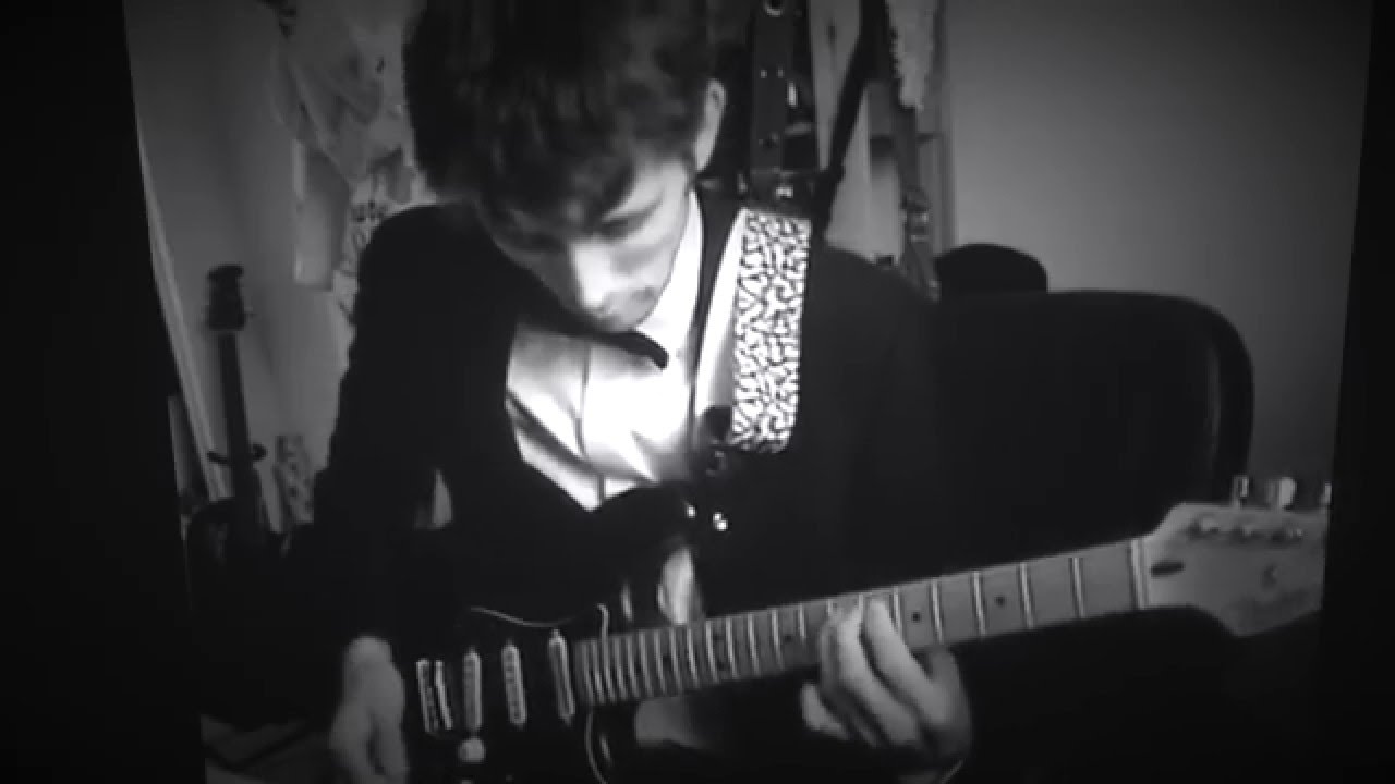 JAMES BOND ROCK GUITAR THEME - METAL ELECTRIC GUITAR COVER VERSION, (Chris Barker)