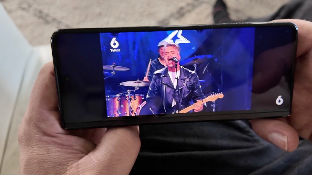 Zanger Johan de Haan maakt als Dutch Bryan Adams indruk: 
