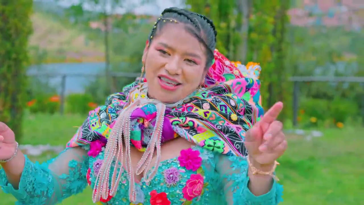 Diony la Cusqueñita Y los  Cariñositos del Ritmo // Tema: Suwaruytas Munasiayki //  PRIMICIA 2026