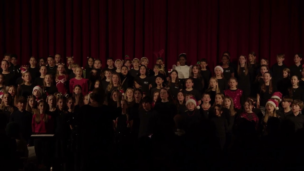 Sing of a merry Christmas - SchollJuniors