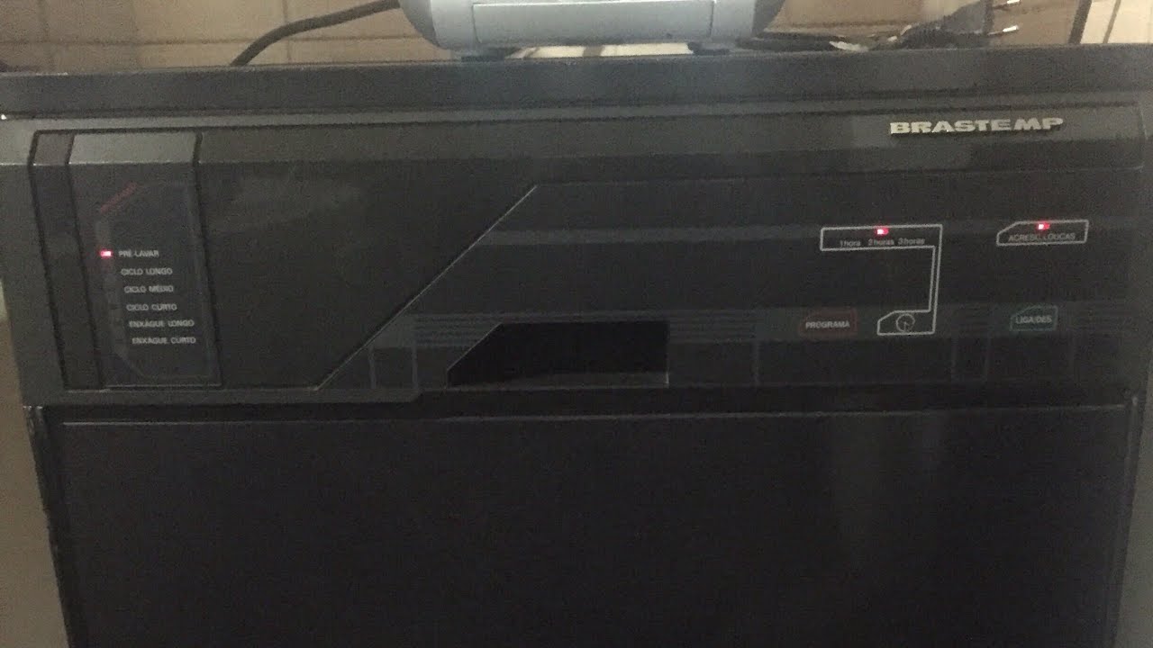 Lava-louças Brastemp eletrônica antiga