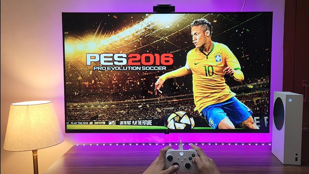 PES 16 on Xbox Series S