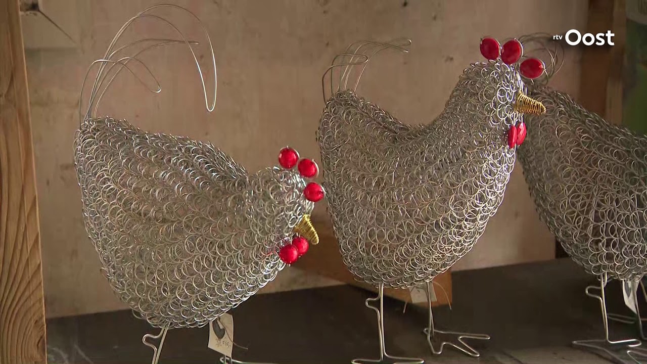 Expeditie Oost: IJzeren kippen