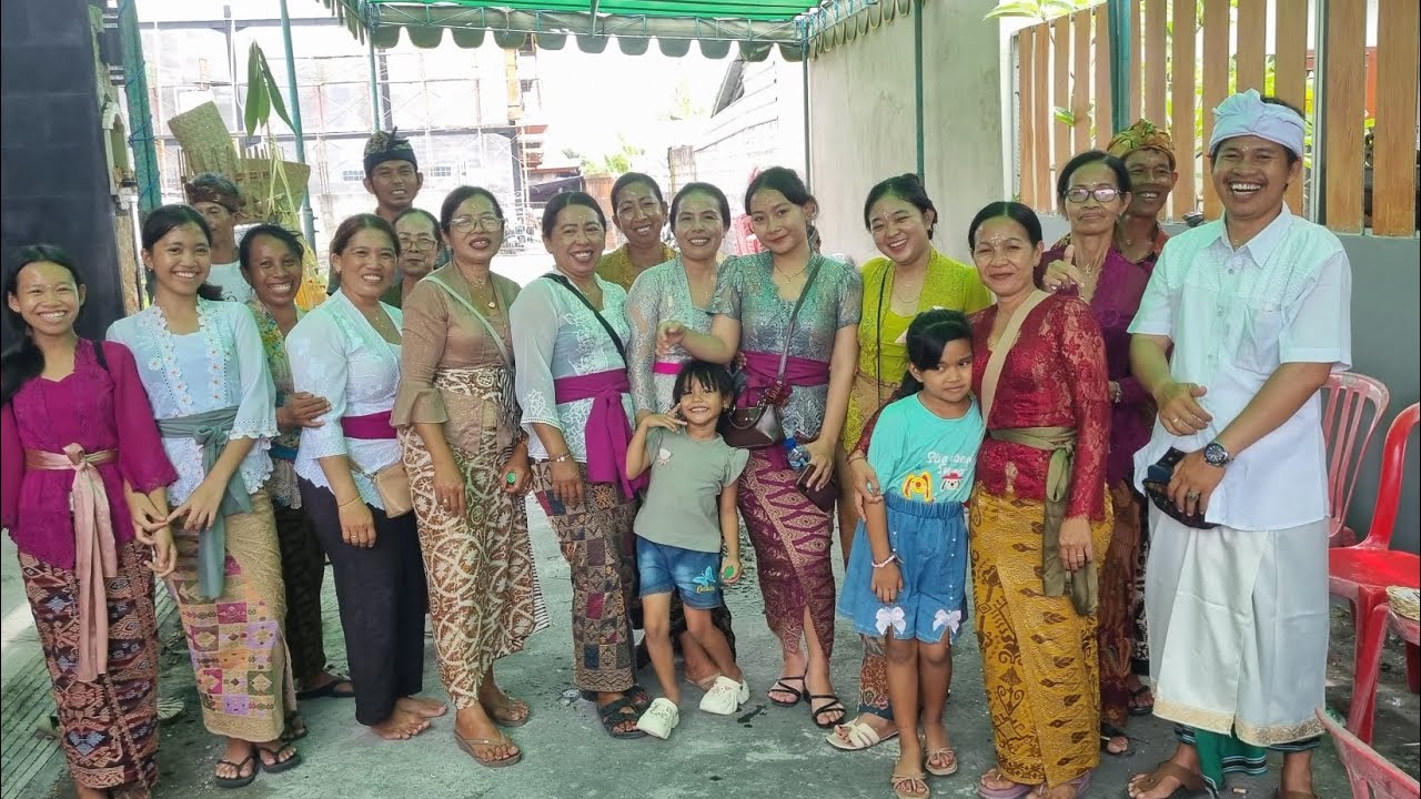 Melaspas Rumah Kadek Sala Di Br. Tegaljaya Dalung Kuta Utara, Buda Umanis Perangbakat Sasih Kesanga