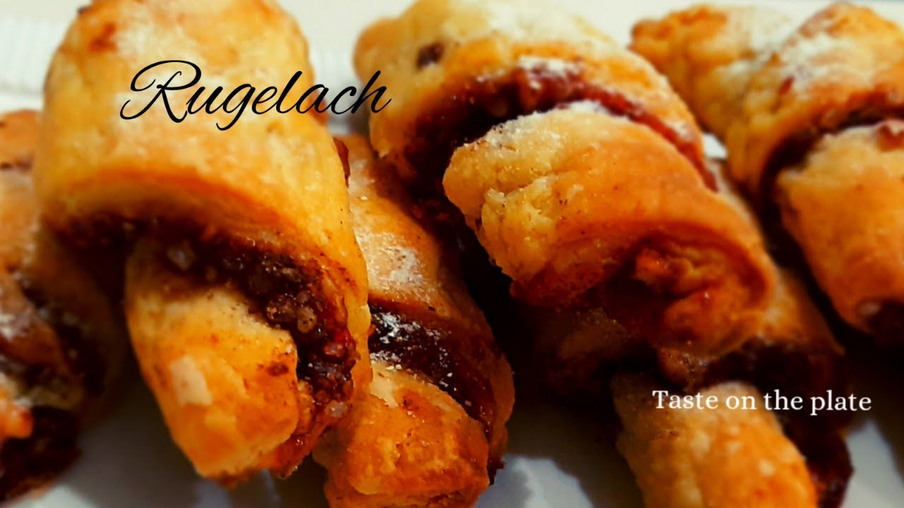Rugelach/rugelach recipe/Jewish pastry/walnut rugelach/chocolate rugelach