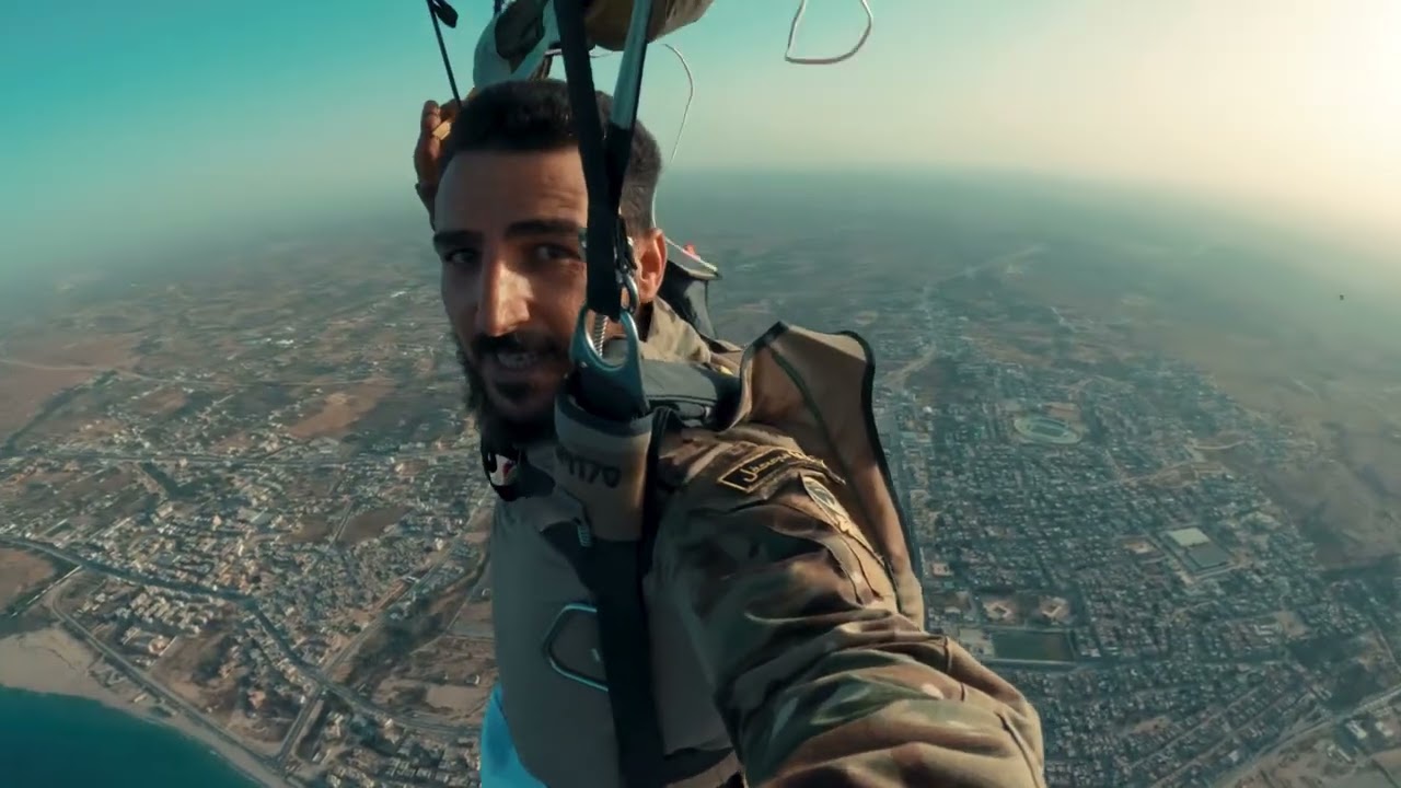 قفز مظلي لأفراد اللواء 111 مجحفل #ليبيا #مظلات 
