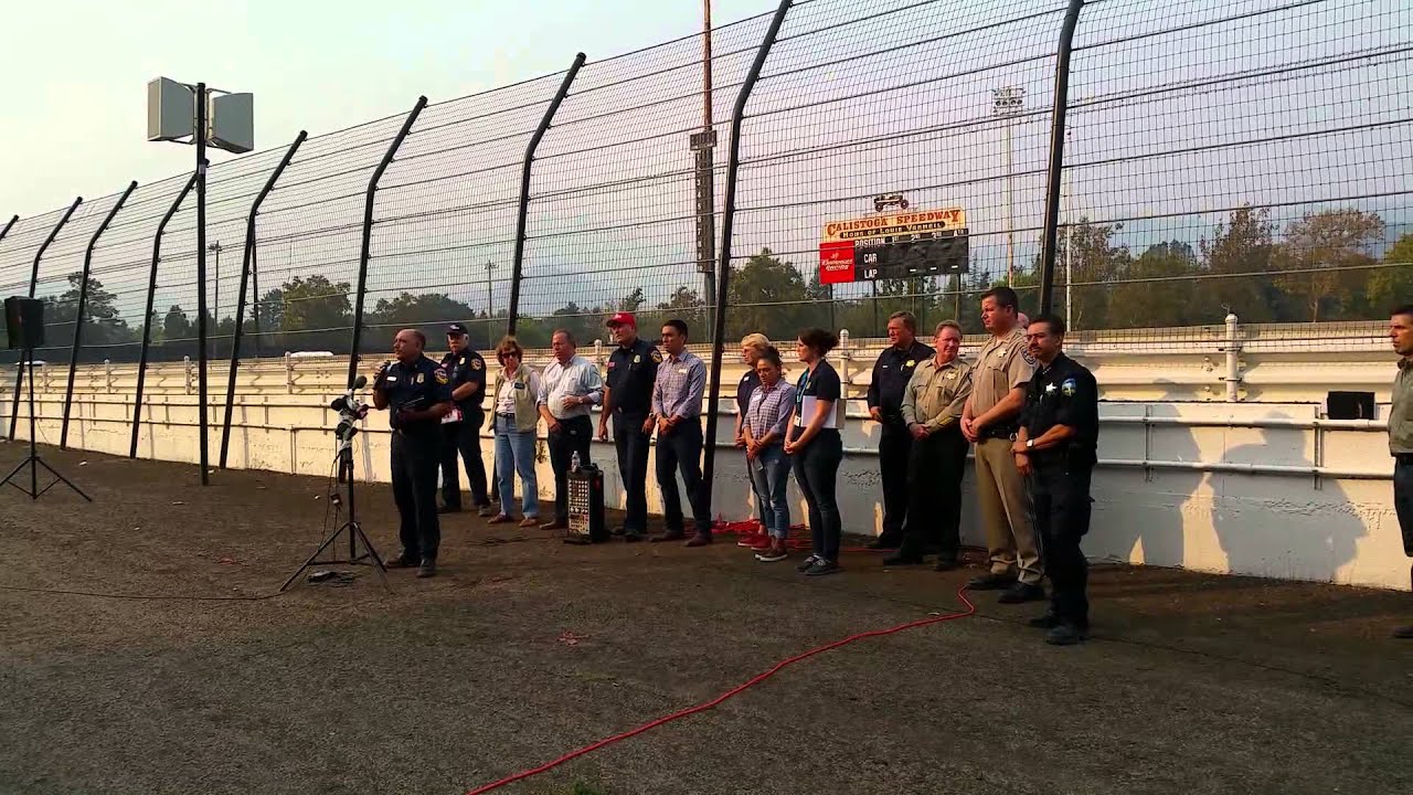 Cal Fire speaks to evacuees in Calistoga